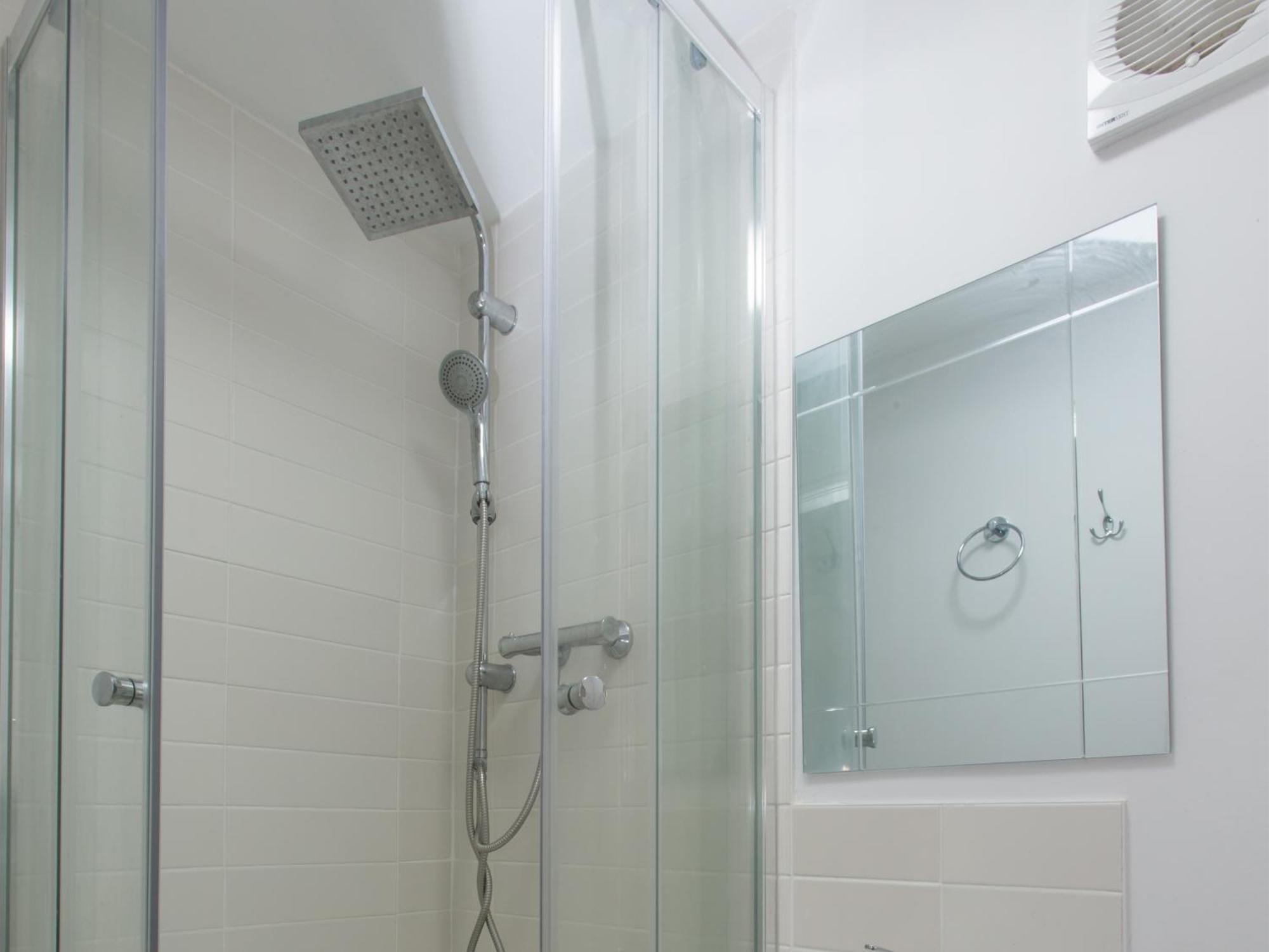 Bed and Breakfast Townhouse @ West Avenue Крю Номер фото